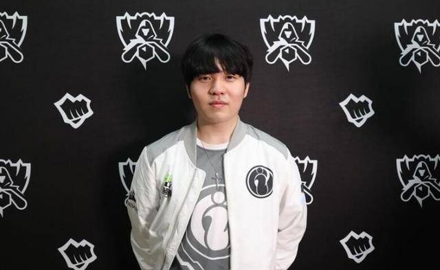 也不甘示弱 也不甘示弱