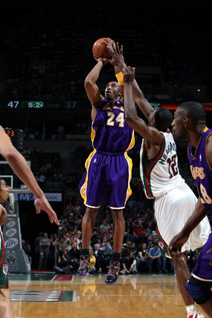 量持球挡拆 量持球挡拆